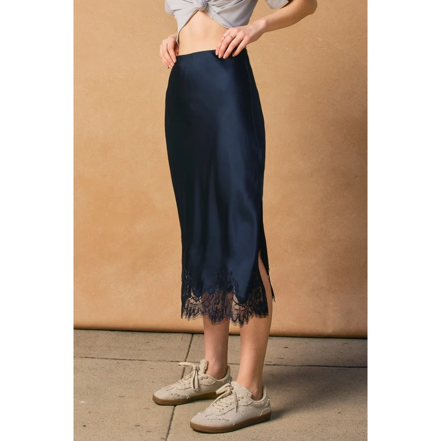Diamond Lace Slip Skirt - Image 3