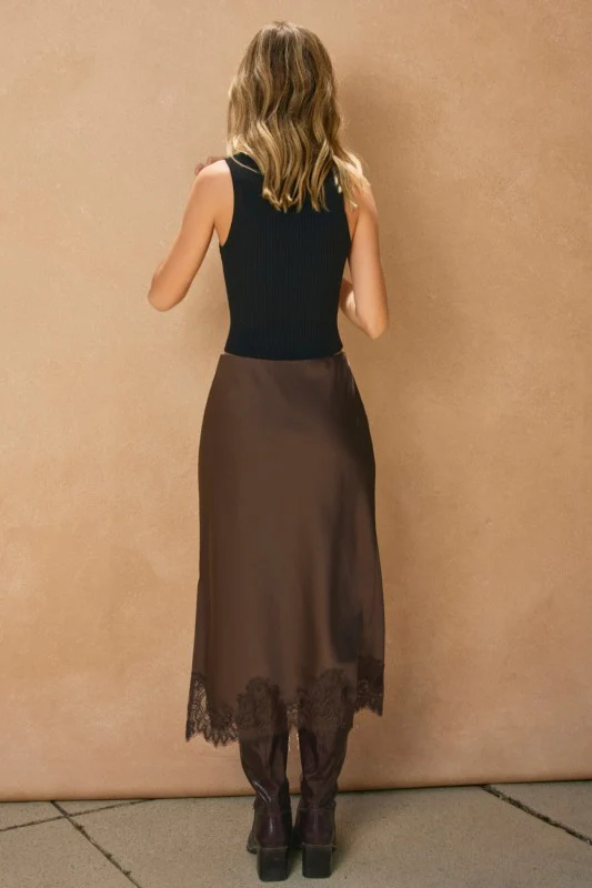 Diamond Lace Slip Skirt - Image 8